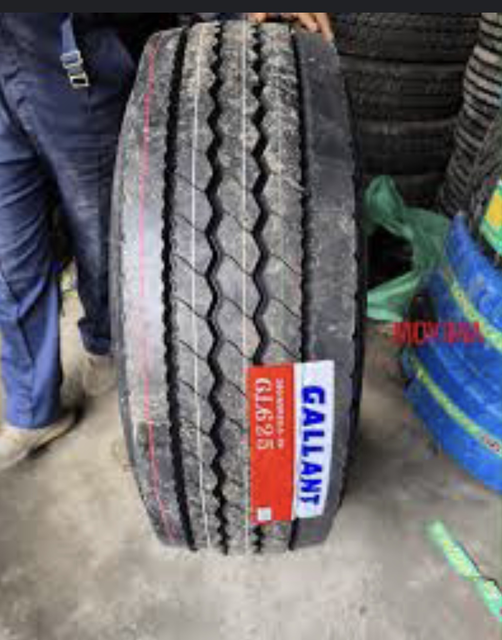 Hot and Cold Water Machine