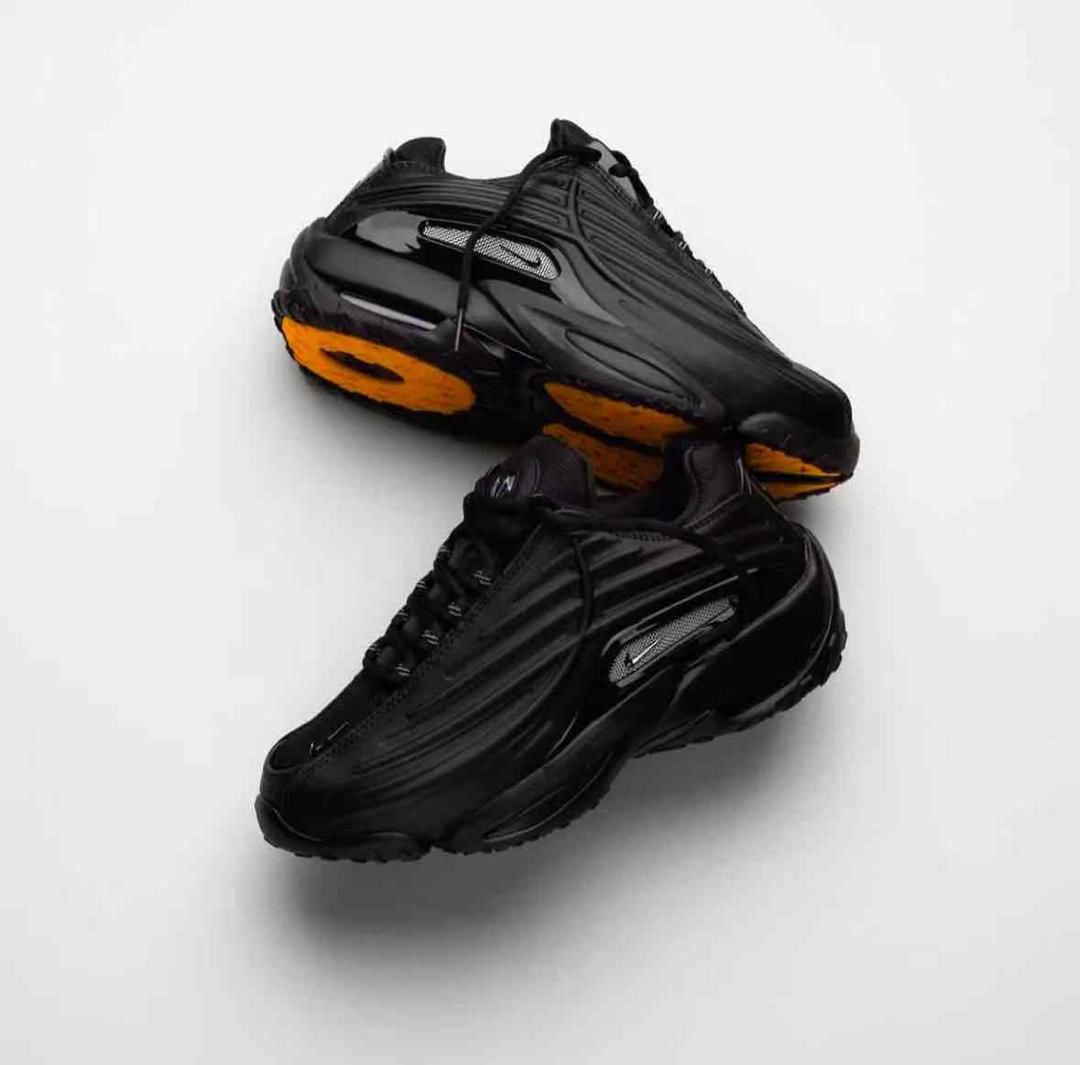 Hot and Cold Water Machine