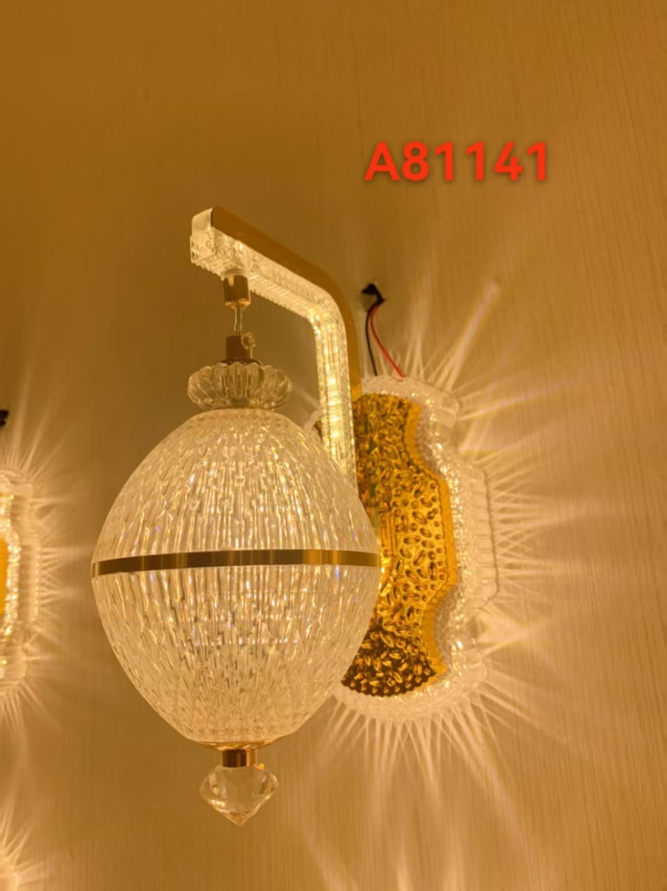 Model Luxury LED Wall Lamp 
