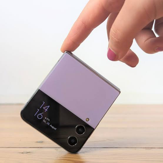 Hot and Cold Water Machine